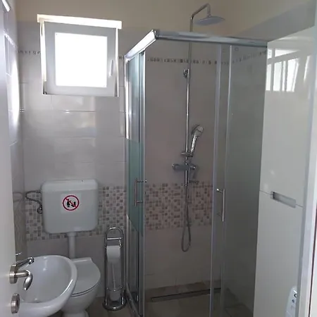 Tomic 1 Apartment *