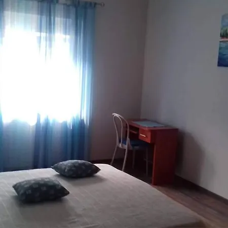 Apartment Tomic 1 *