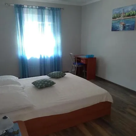 Apartment Tomic 1